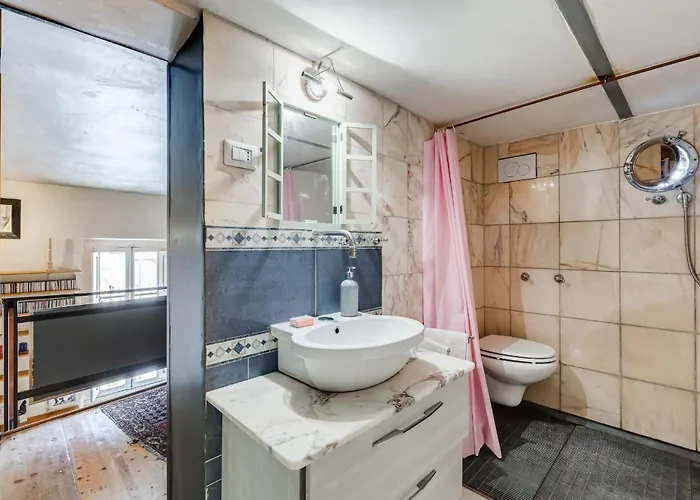 The Happy Suite, Just Renovated *